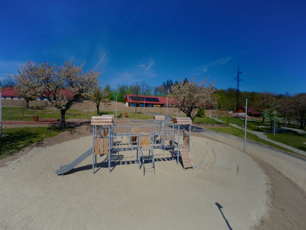 Centrum Turystyki Rowerowej w Bardzie - realizacja ECA | GENERALNY WYKONAWCA