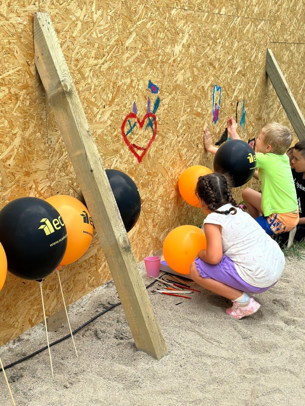 Szkoła podstawowa w Wojcieszycach - realizacja ECA DESIGN GW